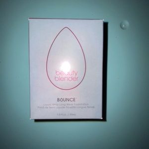 Beauty Blender Bounce Foundation